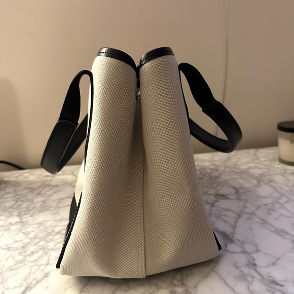 Balenciaga Small Cabas Tote - Picture 2 of 9